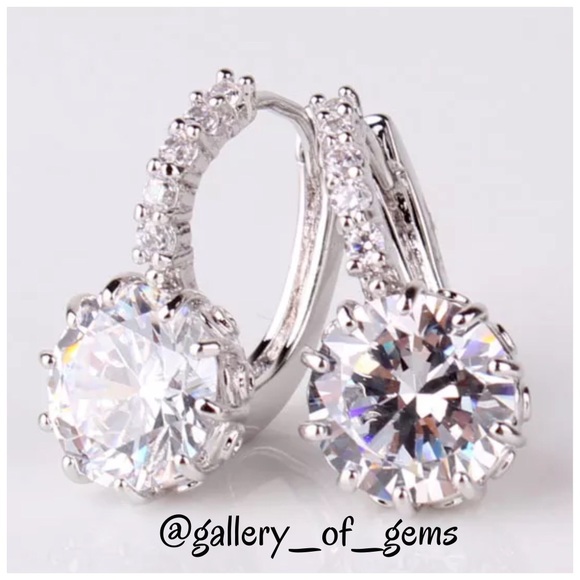 *Last 1* Swarovski Crystal Huggie Earrings! - Picture 3 of 5